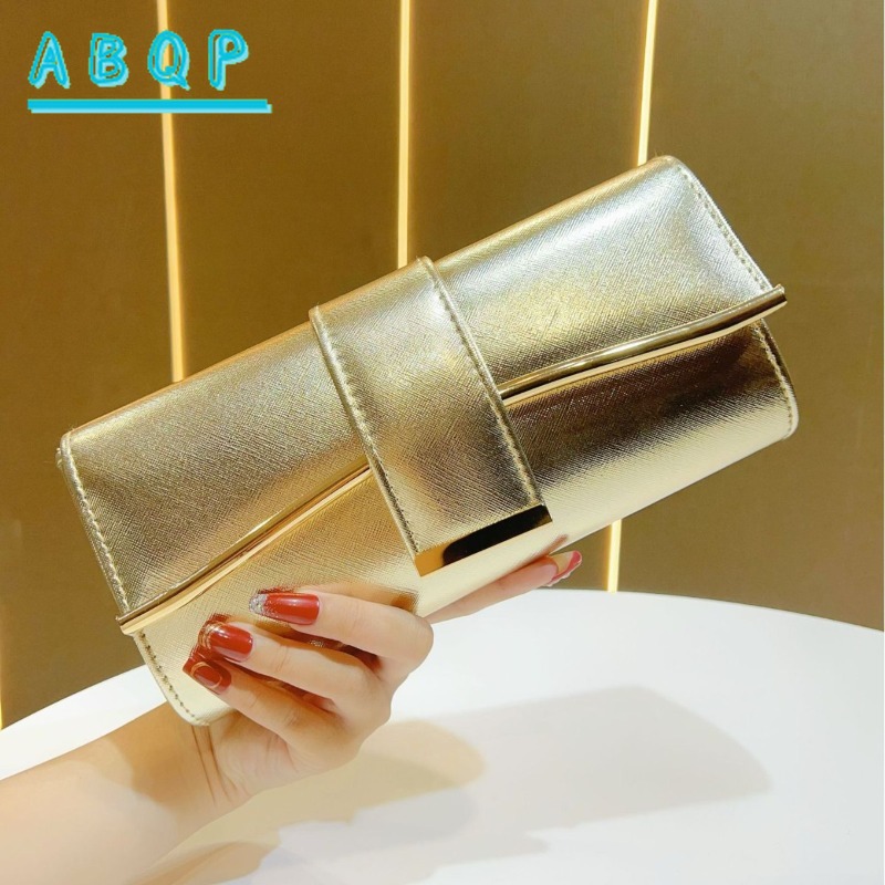 Women Bags In Trend - Dinner Clutch Luxe merk modetrend Dinerfeest