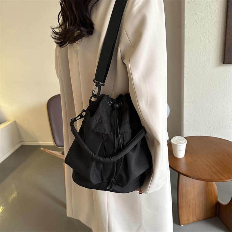 Women Bags In Trend - Trendy, veelzijdige, nieuwe, modieuze, casual handtas