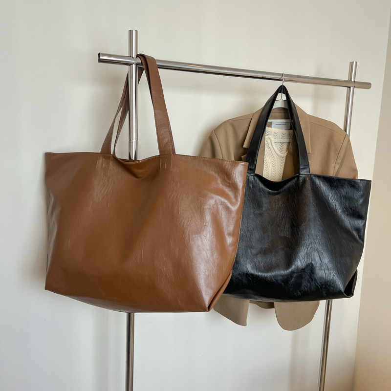 Eenvoudige retro draagtassen v - Women Bags In Trend recensie en prijs